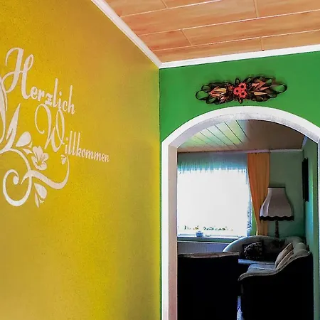 2 Bedroom Cozy In Lejlighed Karlshagen